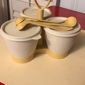 Vintage Tupperware Caddy